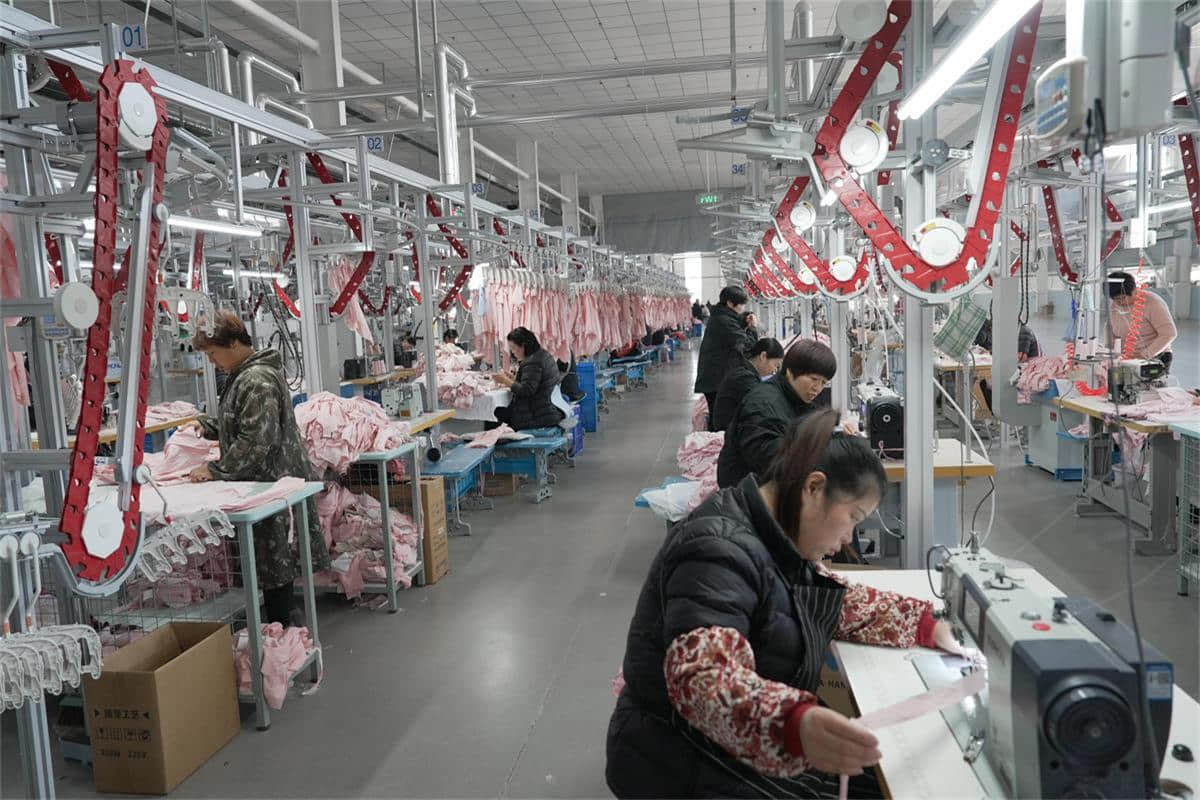 Guangzhou Xinsilu Import and Export Co., Ltd.